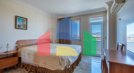 Двухкомнатная квартира с удобной планировкой в районе Махмутлар