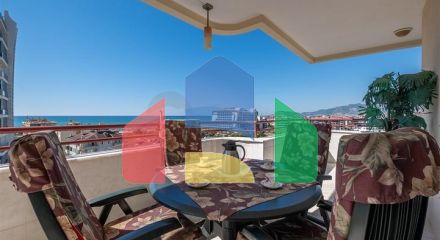 Двухкомнатная квартира с удобной планировкой в районе Махмутлар