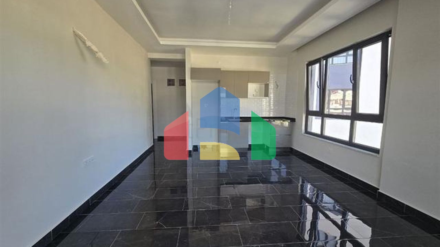 Квартира 1+1 с видом на море и богатой инфраструктурой в Махмутларе