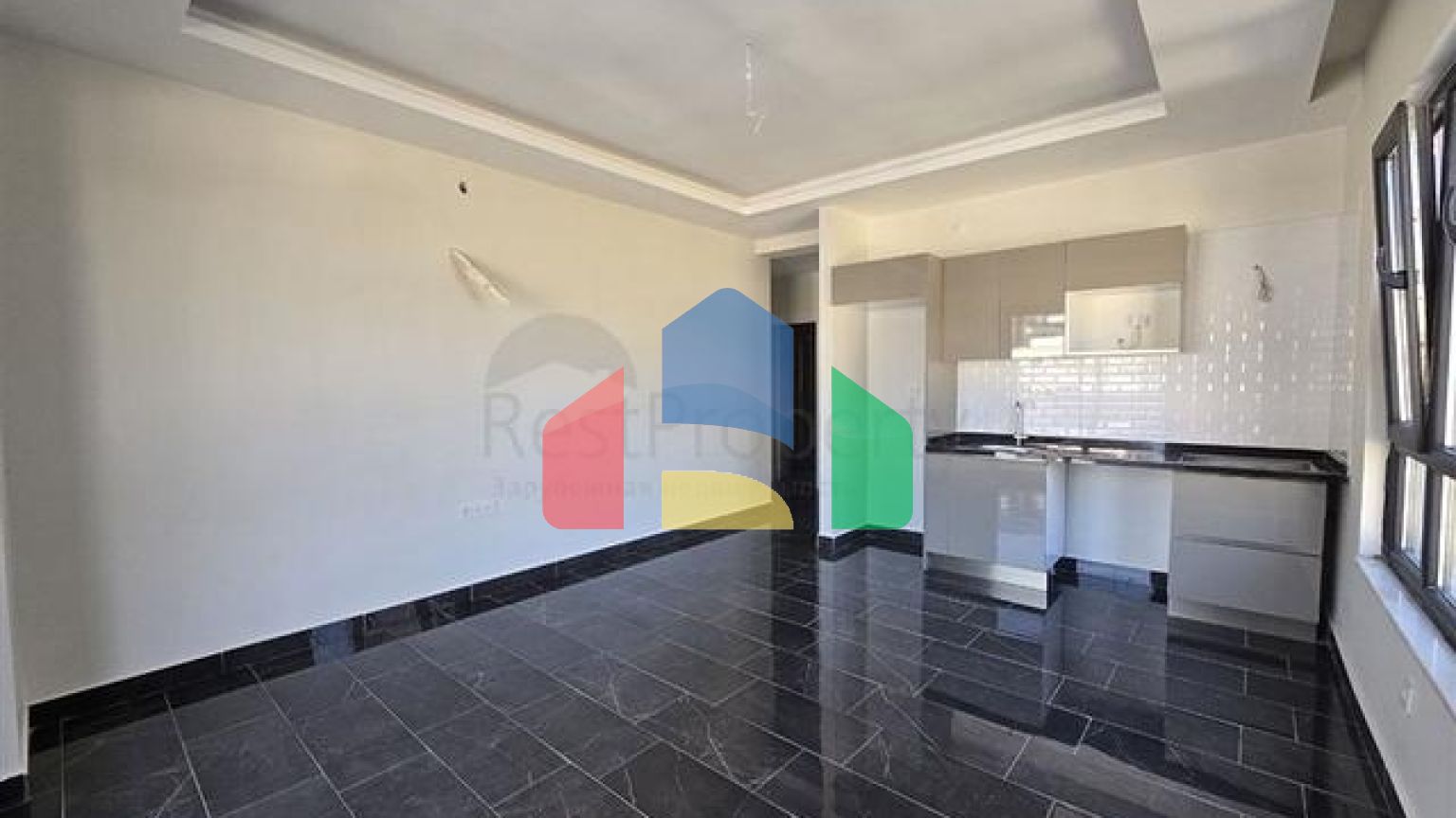 Квартира 1+1 с видом на море и богатой инфраструктурой в Махмутларе