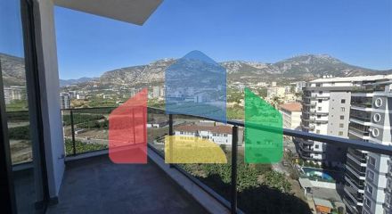 Квартира 1+1 с видом на море и богатой инфраструктурой в Махмутларе