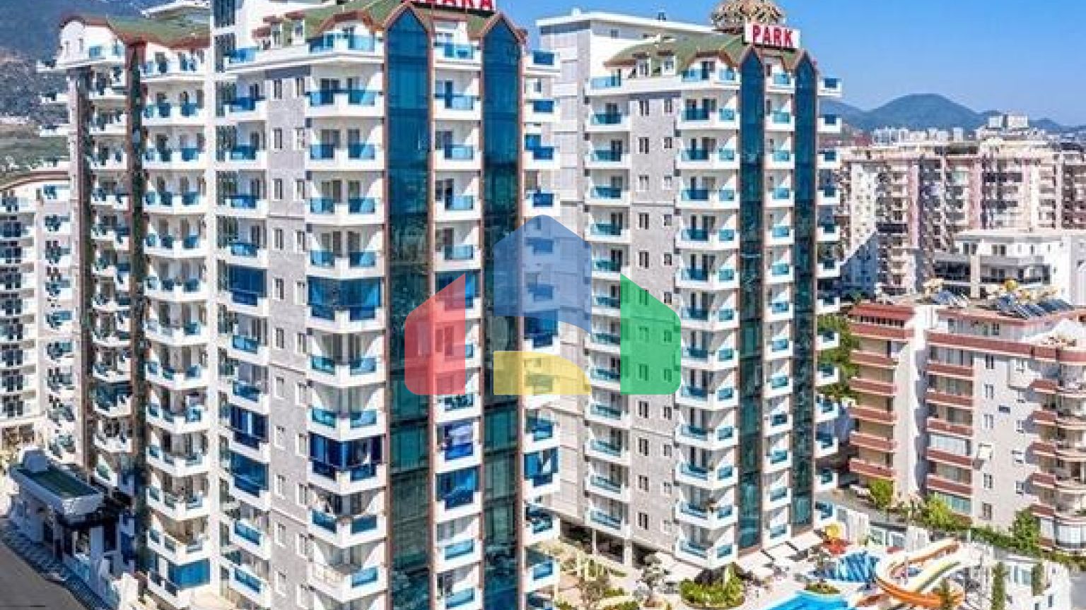 Двухкомнатная квартира 1+1 с мебелью и богатой инфраструктурой в районе Махмутлар