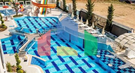 Двухкомнатная квартира 1+1 с мебелью и богатой инфраструктурой в районе Махмутлар