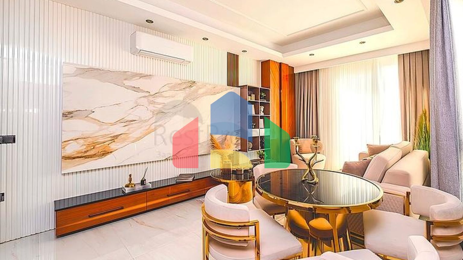 Стильная меблированная квартира с богатой инфраструктурой рядом с морем