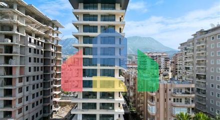 Квартира с современным дизайном рядом с морем в Махмутларе