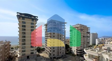 Квартира с современным дизайном рядом с морем в Махмутларе