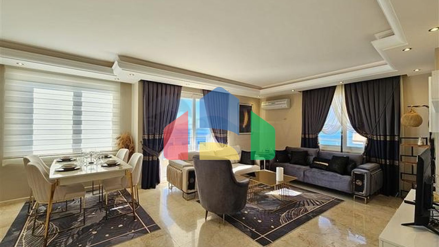 Просторная квартира 2+1 в районе Махмутлар на первой линии