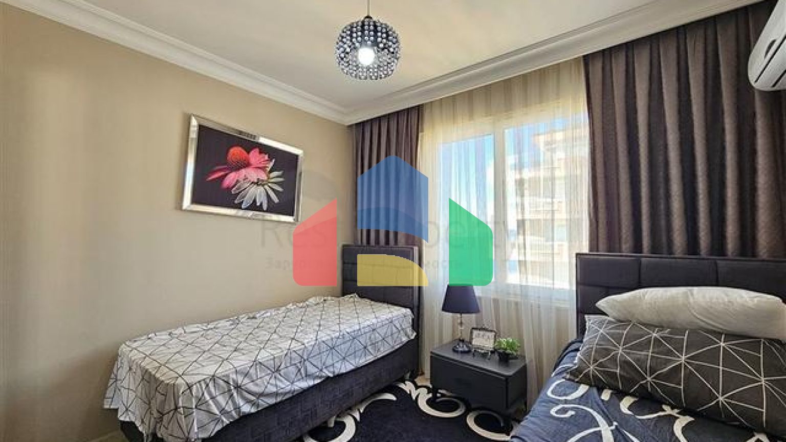 Просторная квартира 2+1 в районе Махмутлар на первой линии