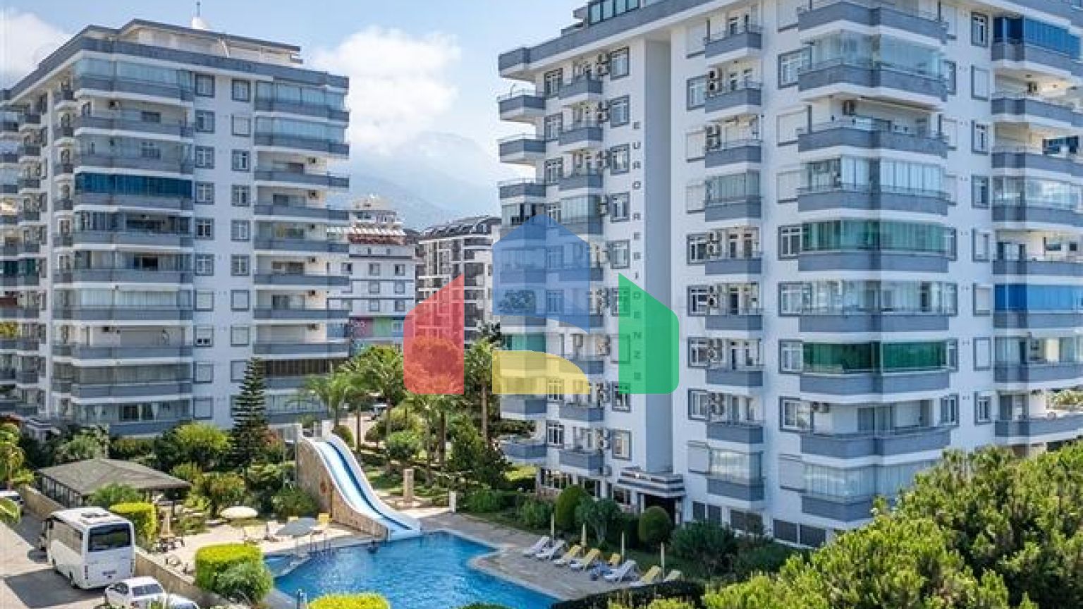 Двухкомнатная квартира с развитой инфраструктурой в районе Махмутлар