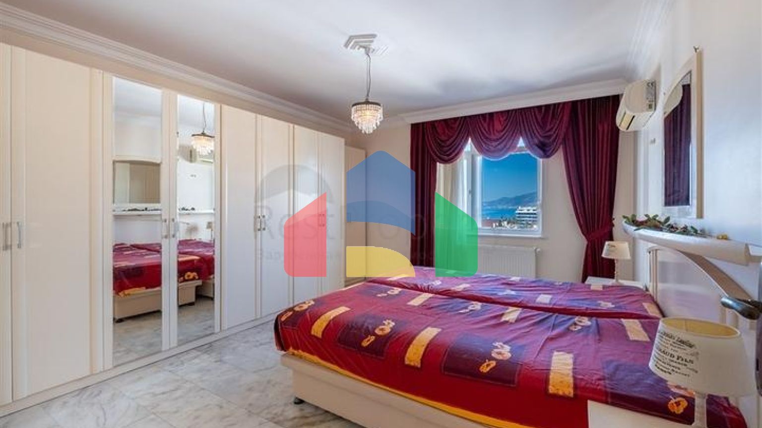 Двухкомнатная квартира с развитой инфраструктурой в районе Махмутлар