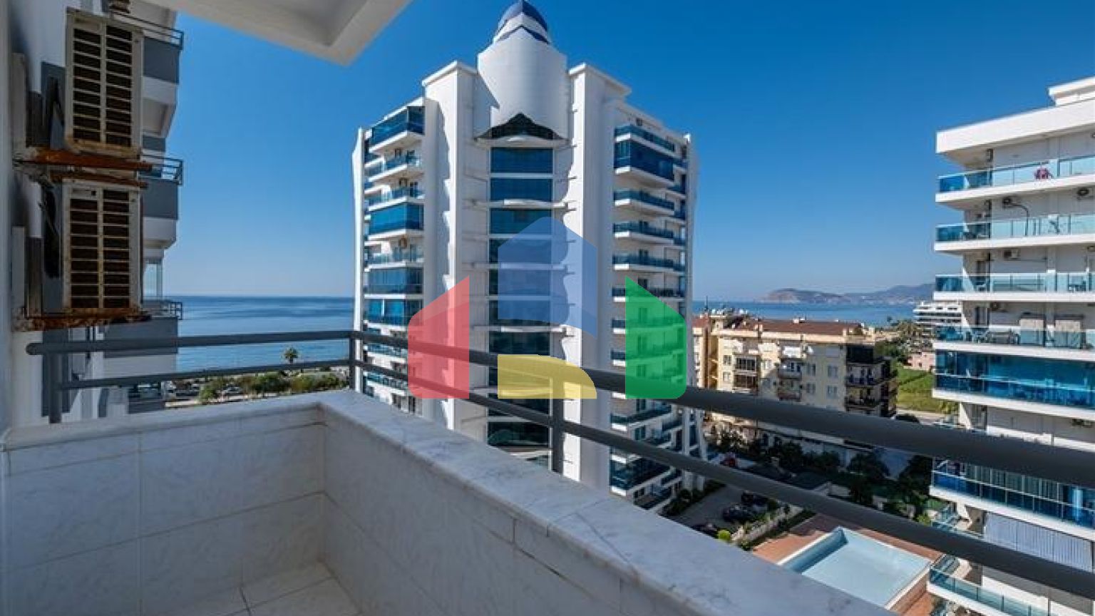 Двухкомнатная квартира с развитой инфраструктурой в районе Махмутлар