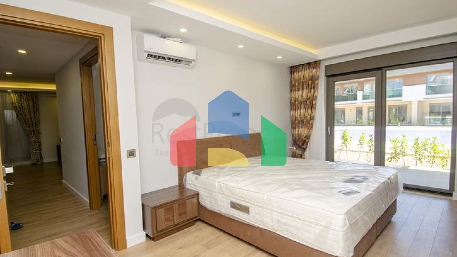 Элитный проект в Ларе Анталья в 400 м от песчаных пляжей