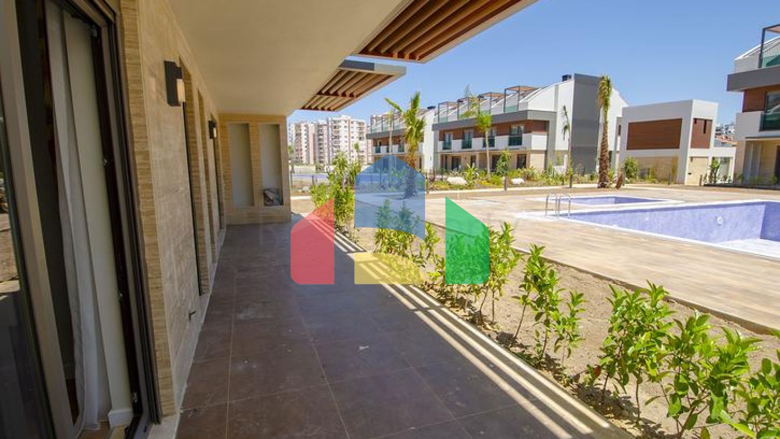 Элитный проект в Ларе Анталья в 400 м от песчаных пляжей