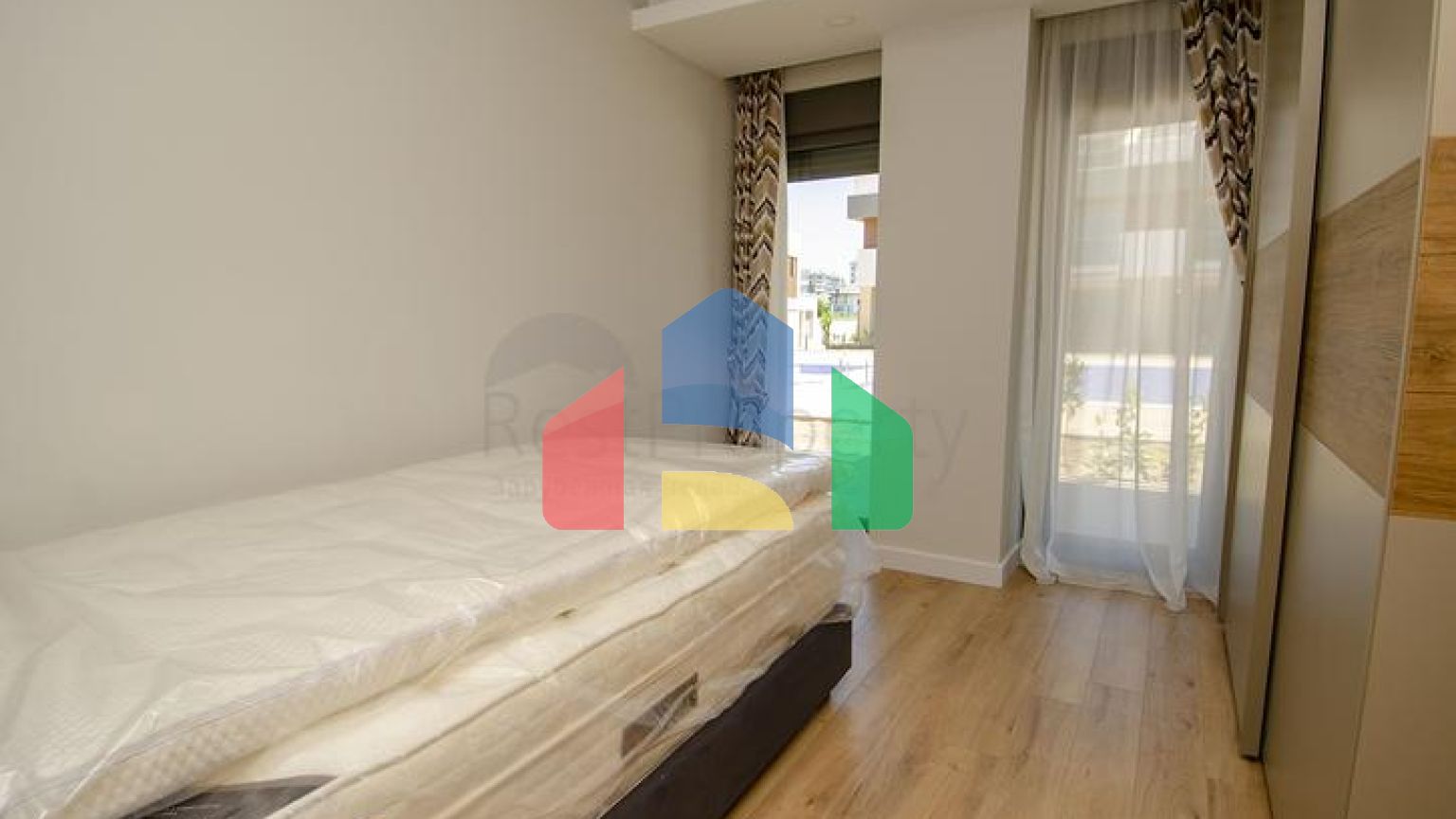 Элитный проект в Ларе Анталья в 400 м от песчаных пляжей