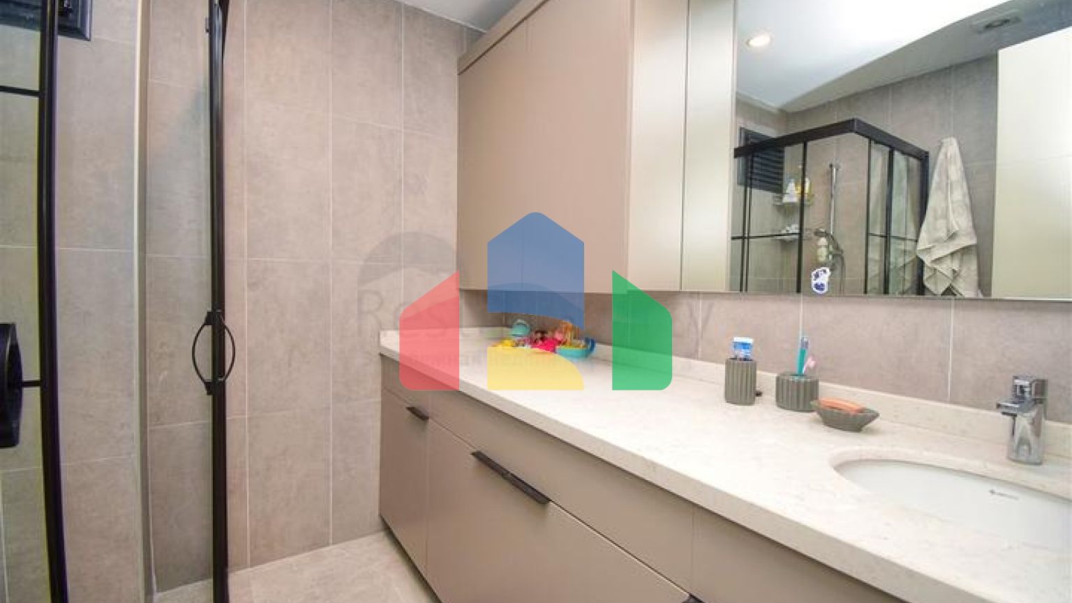 Квартира планування 2 + 1 в мікрорайоні Гюзельоба - Анталія