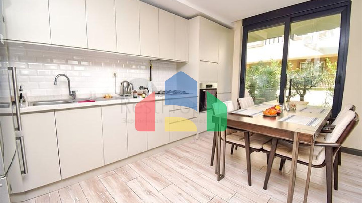 Квартира планування 2 + 1 в мікрорайоні Гюзельоба - Анталія