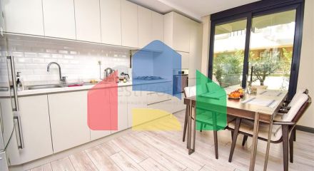 Квартира планування 2 + 1 в мікрорайоні Гюзельоба - Анталія