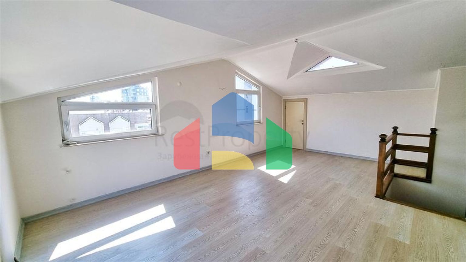 Квартири планування 3 + 1 і 4 + 1 в мікрорайоні Чаглаян - Анталія