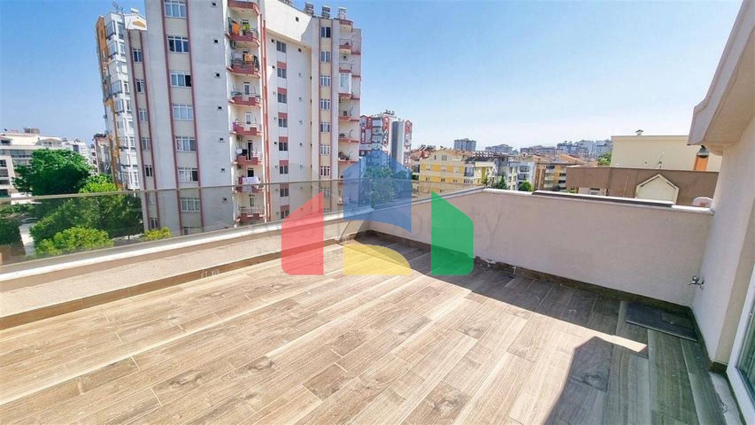 Квартири планування 3 + 1 і 4 + 1 в мікрорайоні Чаглаян - Анталія