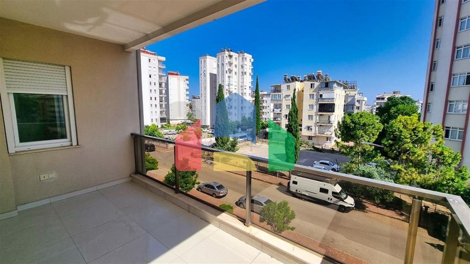 Квартири планування 3 + 1 і 4 + 1 в мікрорайоні Чаглаян - Анталія