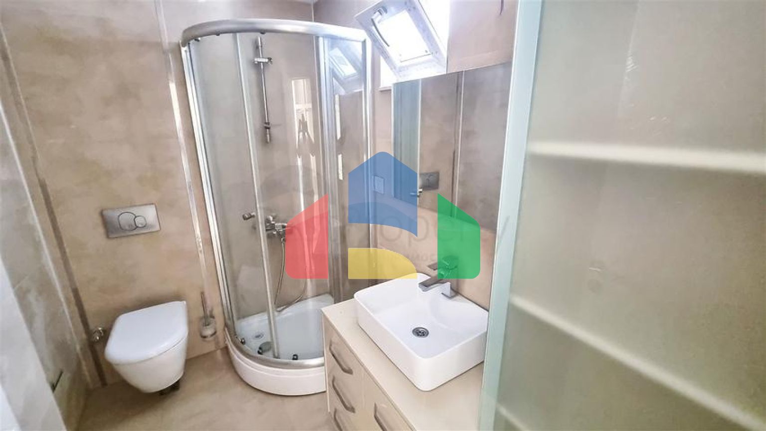 Квартири планування 3 + 1 і 4 + 1 в мікрорайоні Чаглаян - Анталія