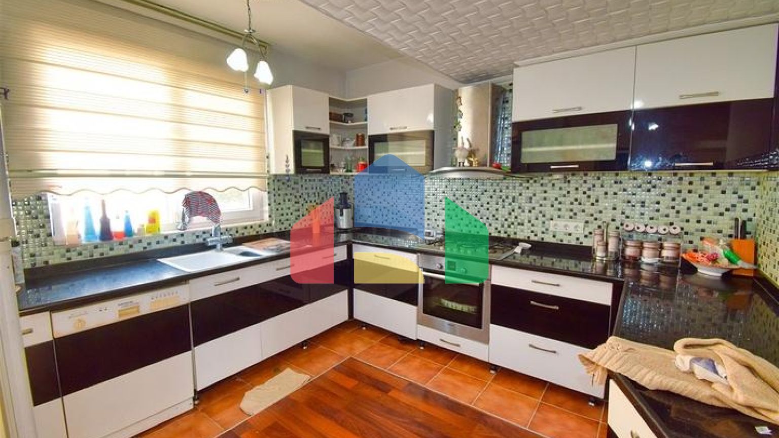 Вилла планировки 4+2 в районе Лара - Анталия