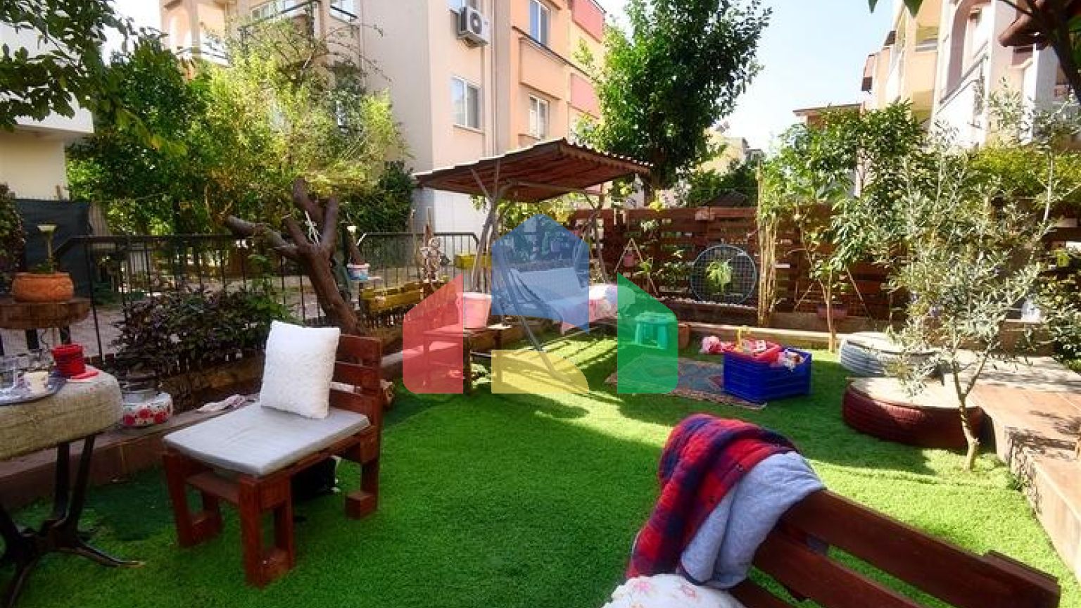 Вилла планировки 4+2 в районе Лара - Анталия