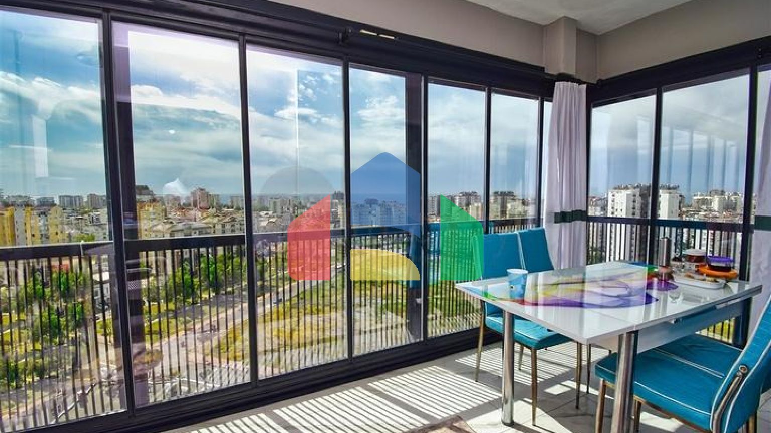 Квартира планування 5 + 1 дуплекс в мікрорайоні Чаглаян-Анталія