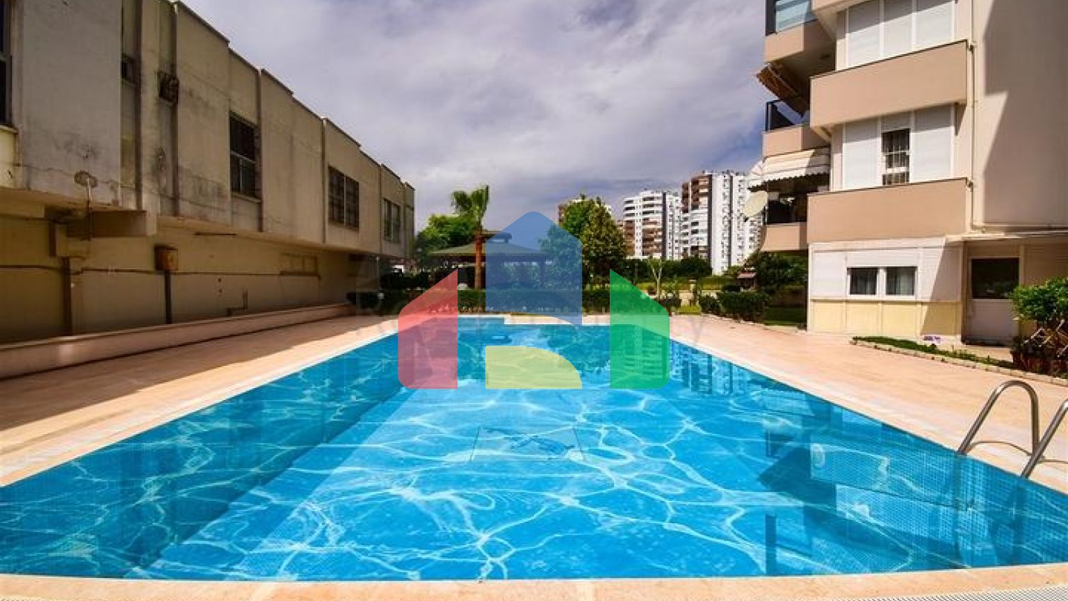 Квартира планування 5 + 1 дуплекс в мікрорайоні Чаглаян-Анталія