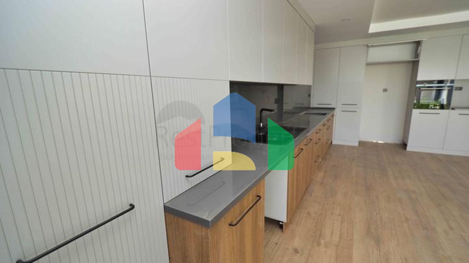 Виллы в комплексе планировки 5+1 в районе Лара - Анталия