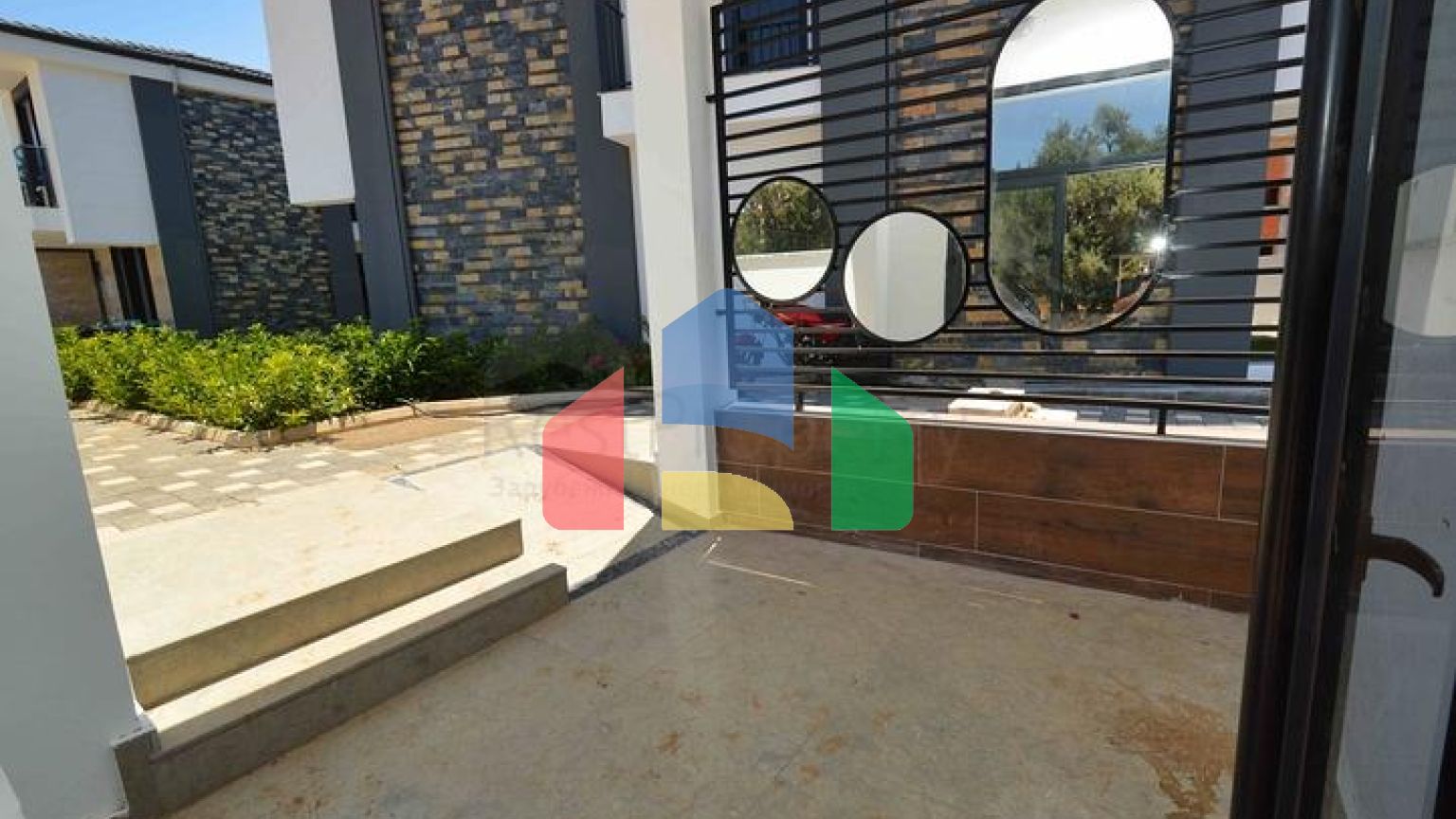 Виллы в комплексе планировки 5+1 в районе Лара - Анталия