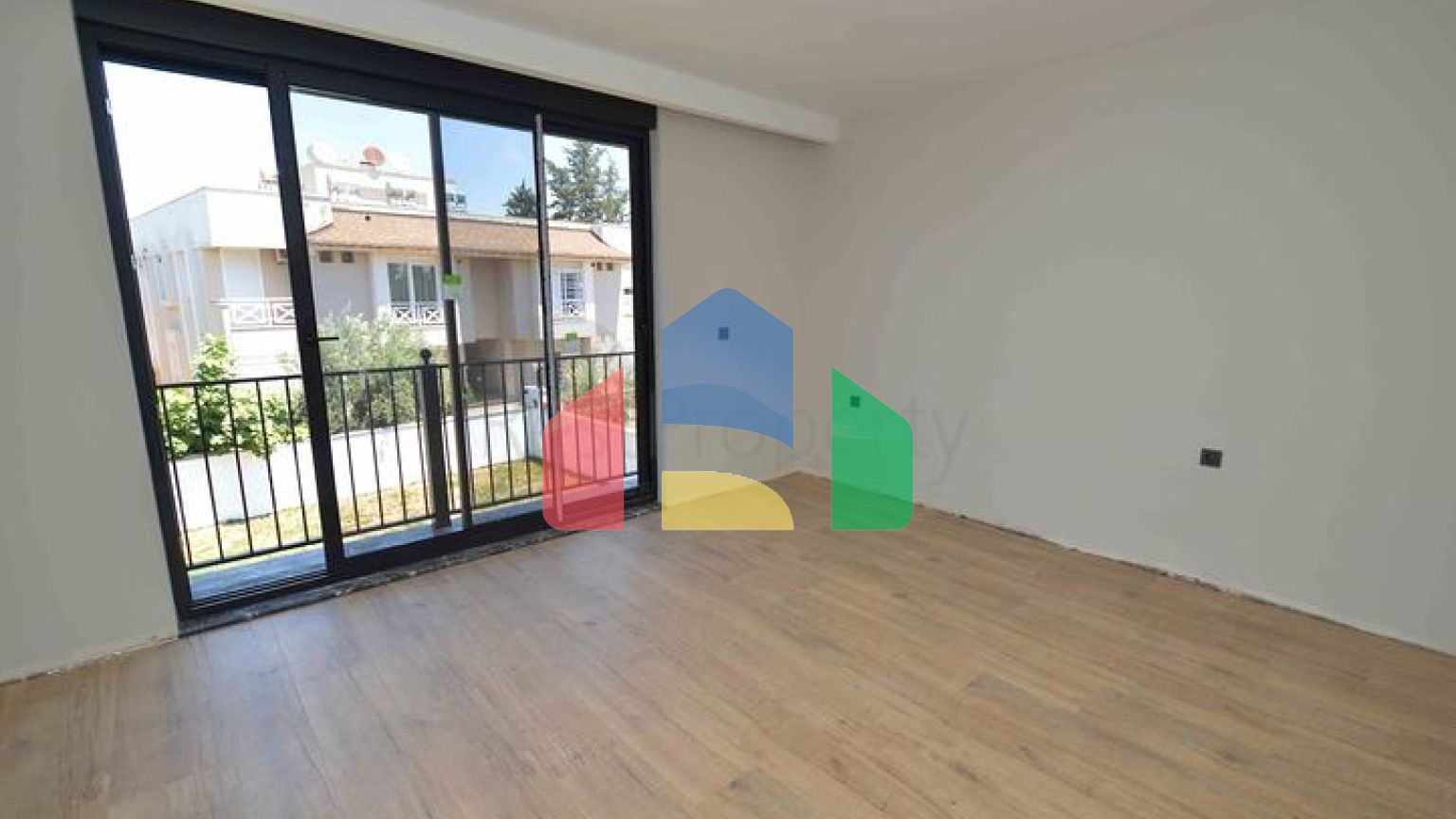 Виллы в комплексе планировки 5+1 в районе Лара - Анталия