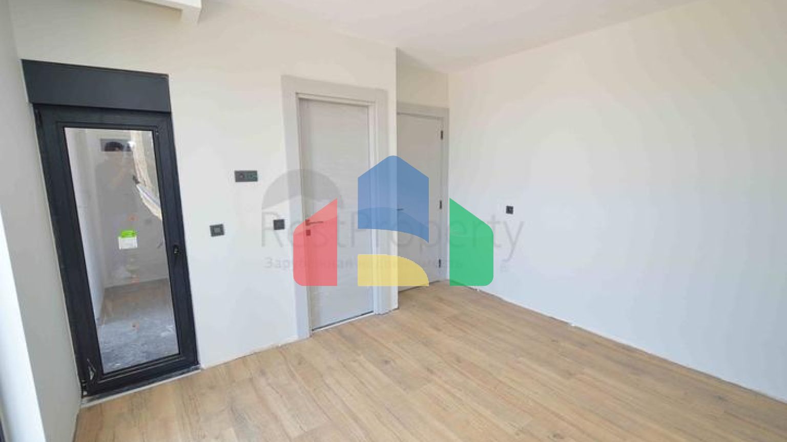 Виллы в комплексе планировки 5+1 в районе Лара - Анталия