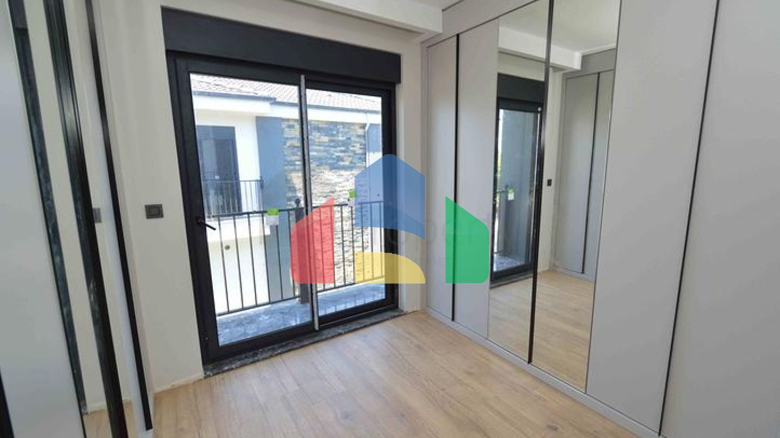 Виллы в комплексе планировки 5+1 в районе Лара - Анталия