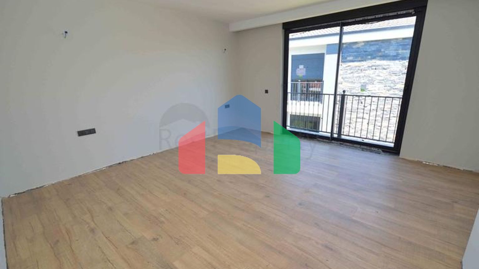 Виллы в комплексе планировки 5+1 в районе Лара - Анталия