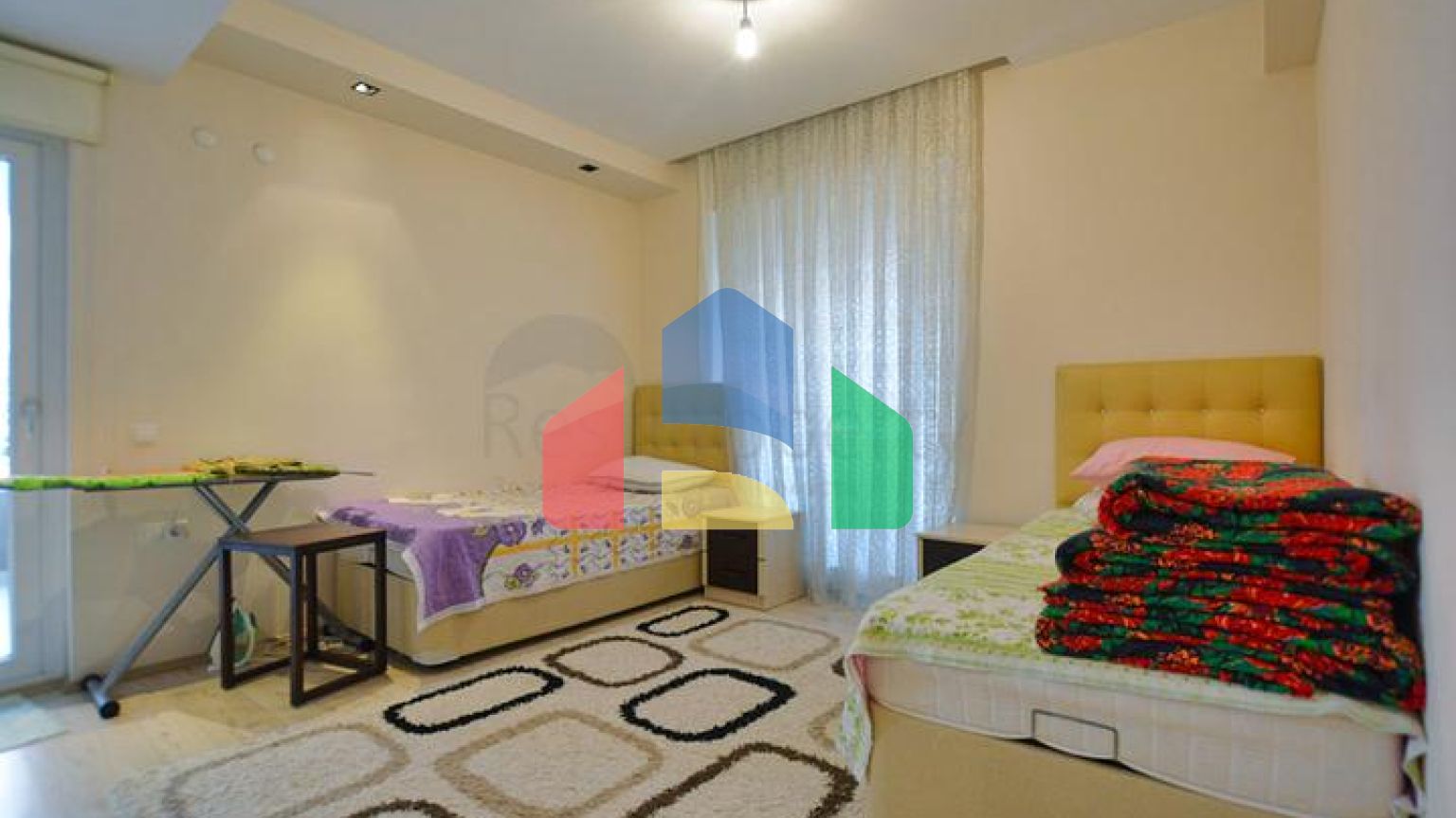 Квартири планування 2 + 1 в мікрорайоні Гюзельоба - Анталія