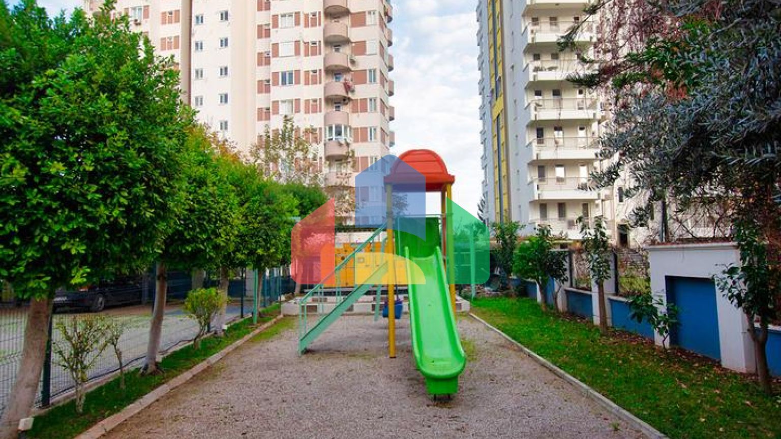 Квартири планування 2 + 1 в мікрорайоні Гюзельоба - Анталія