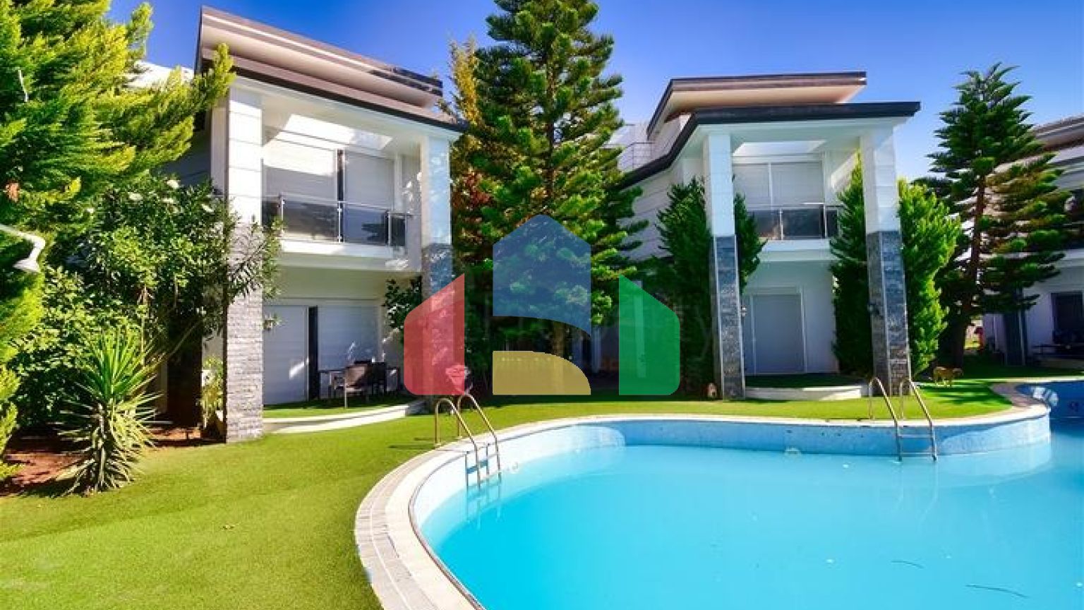 Виллы планировки 4+1 в микрорайоне Гюзельоба - Анталия