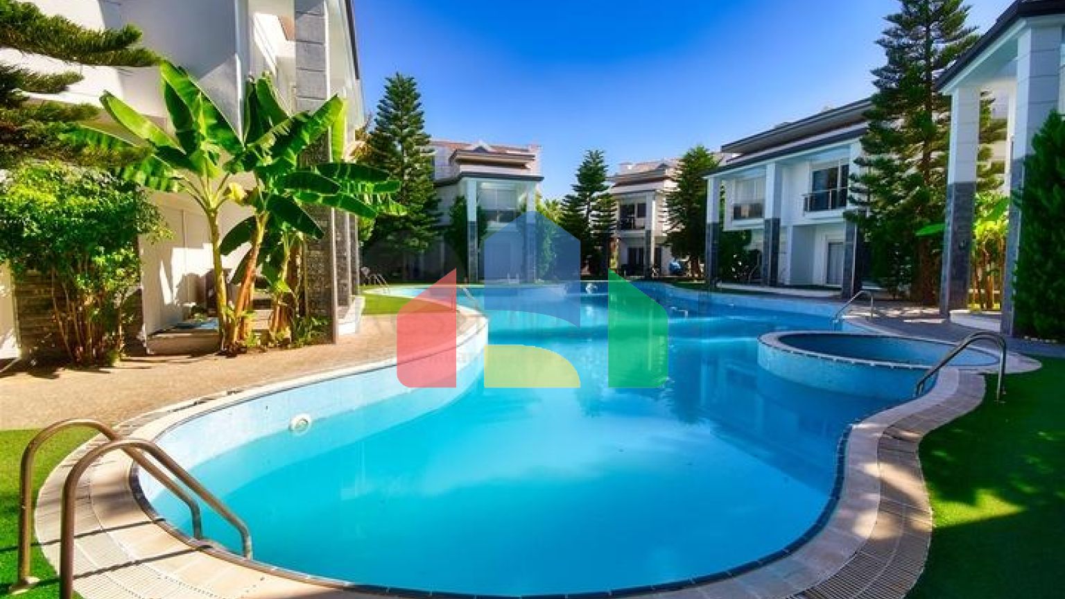 Виллы планировки 4+1 в микрорайоне Гюзельоба - Анталия