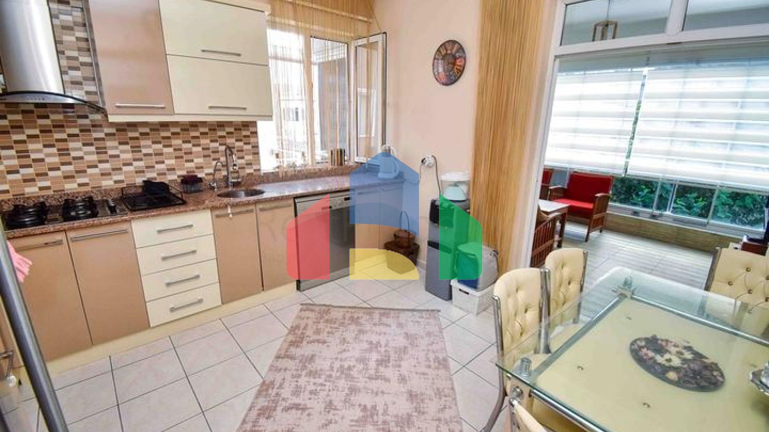 Квартира планировки 3+1 в микрорайоне Лара - Анталия