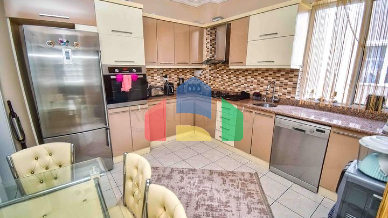 Квартира планировки 3+1 в микрорайоне Лара - Анталия