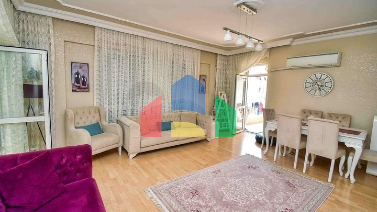 Квартира планировки 3+1 в микрорайоне Лара - Анталия