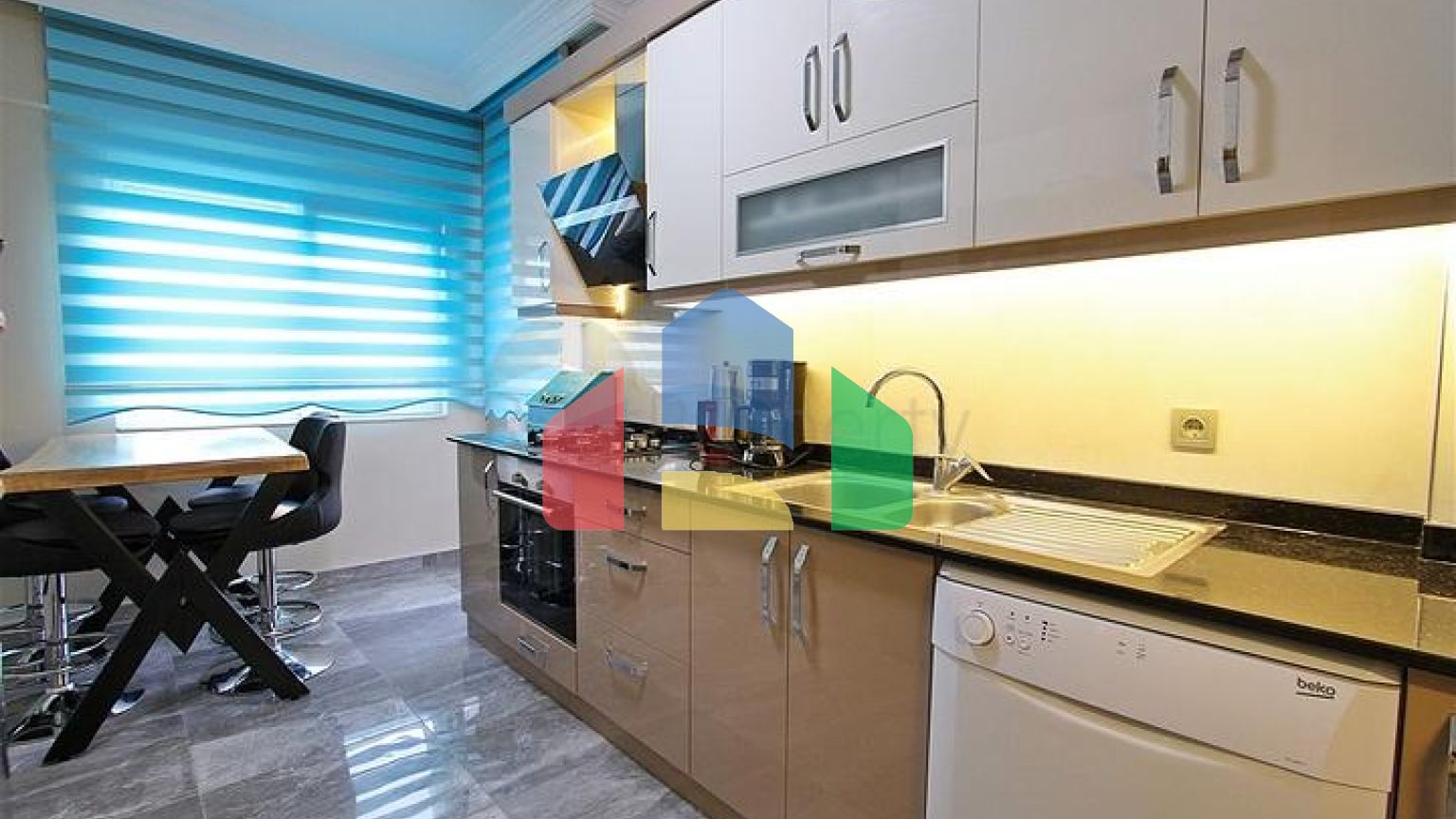 Квартира планування 5 + 2 дуплекс в мікрорайоні Чаглаян-Анталія