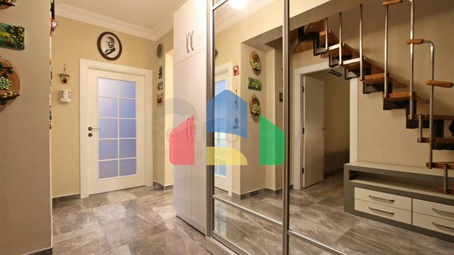 Квартира планування 5 + 2 дуплекс в мікрорайоні Чаглаян-Анталія