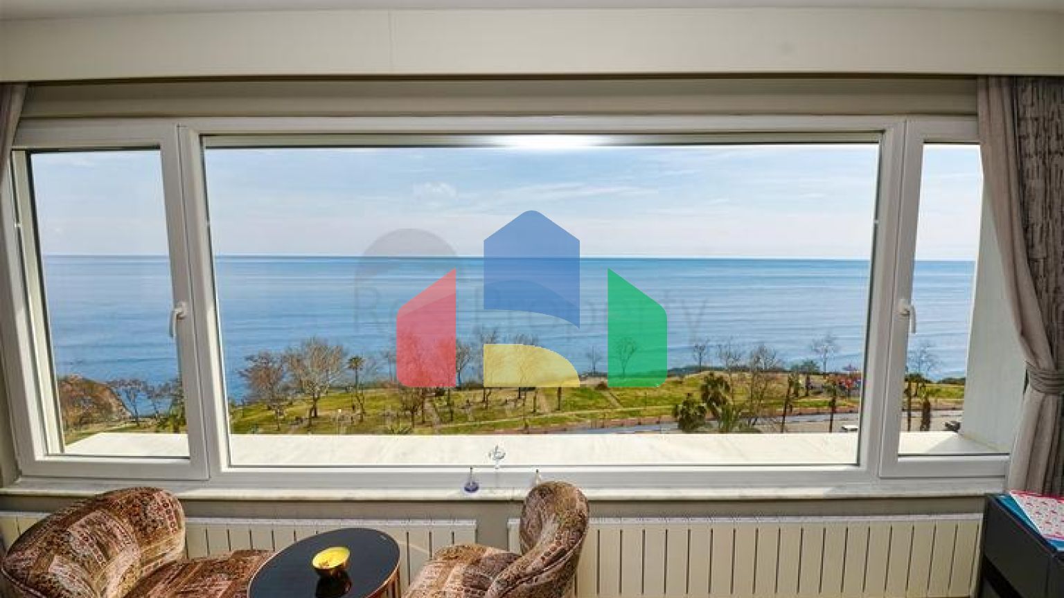 Квартира планування 4 + 1 в мікрорайоні Чаглаян - Анталія