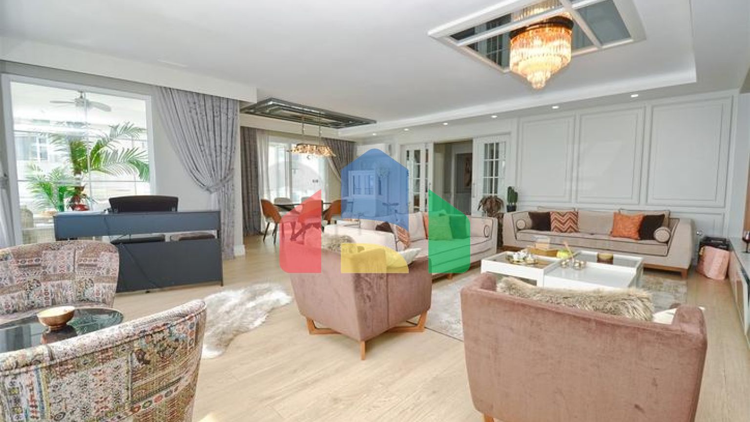 Квартира планування 4 + 1 в мікрорайоні Чаглаян - Анталія