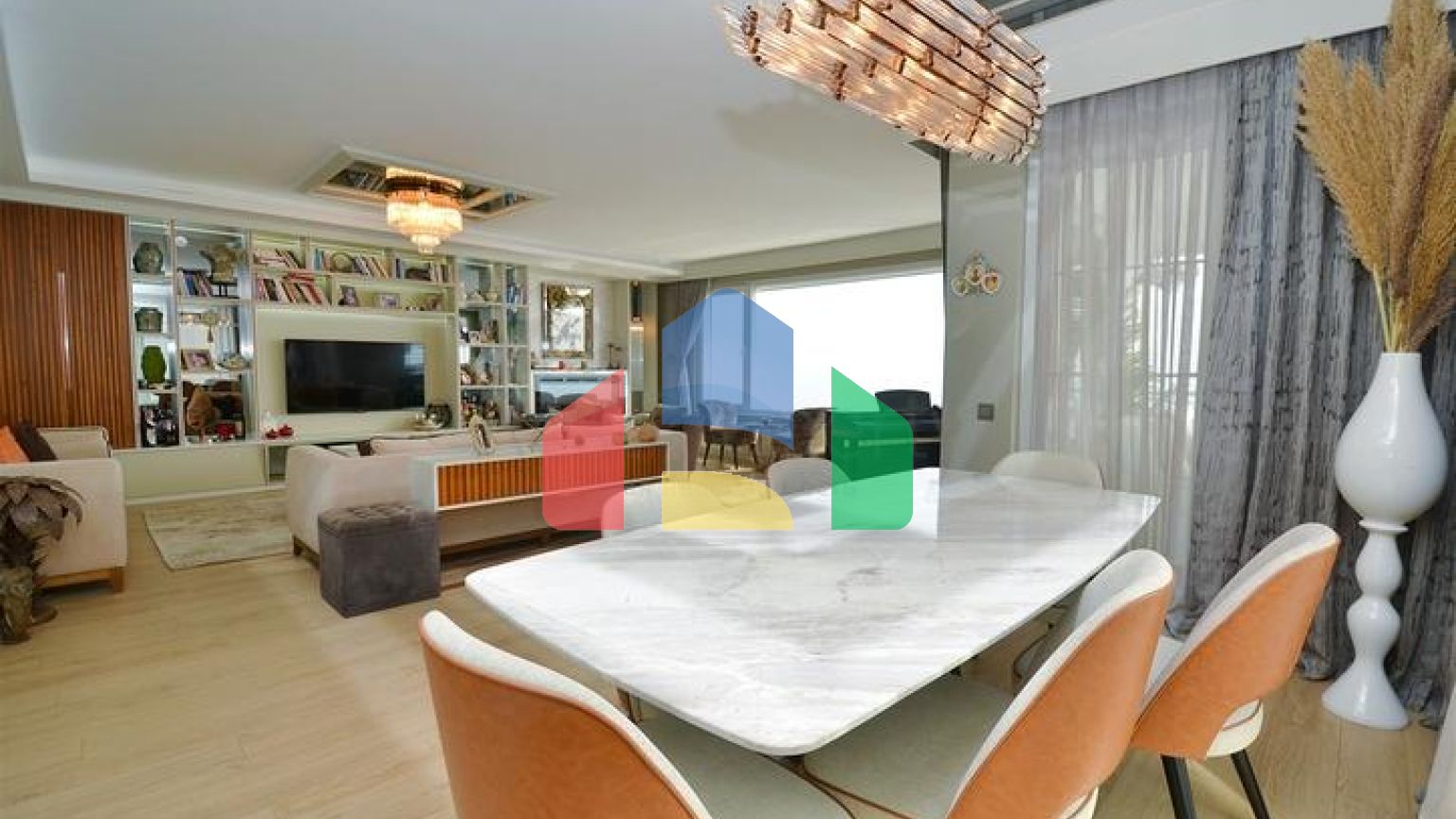 Квартира планування 4 + 1 в мікрорайоні Чаглаян - Анталія