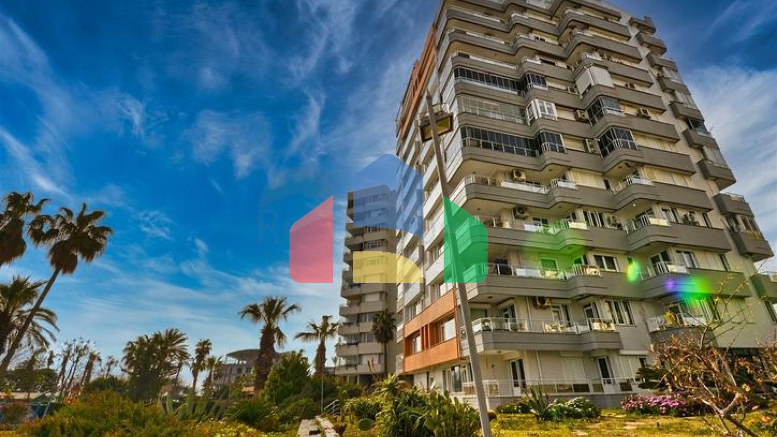 Квартира планування 4 + 1 в мікрорайоні Чаглаян - Анталія