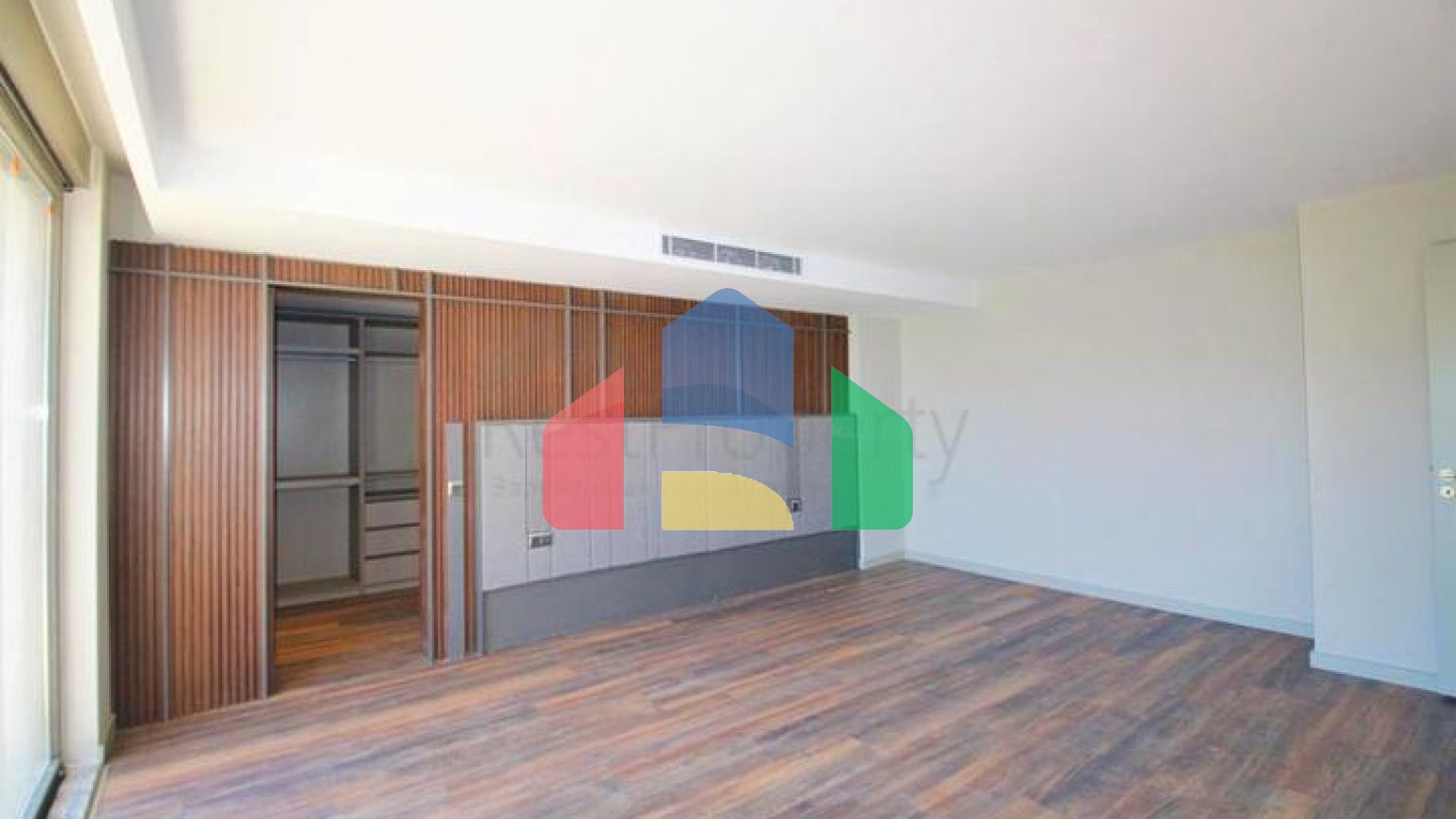 Вилла планировки 6+1 в микрорайоне Гюзельоба - Анталия