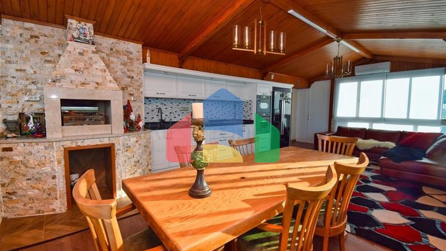 Квартира планування 4 + 2 дуплекс в мікрорайоні Чаглаян-Анталія